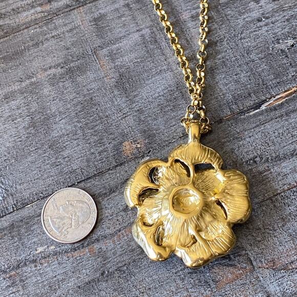 NEW Black Flower Pendant Necklace - Picture 10 of 12